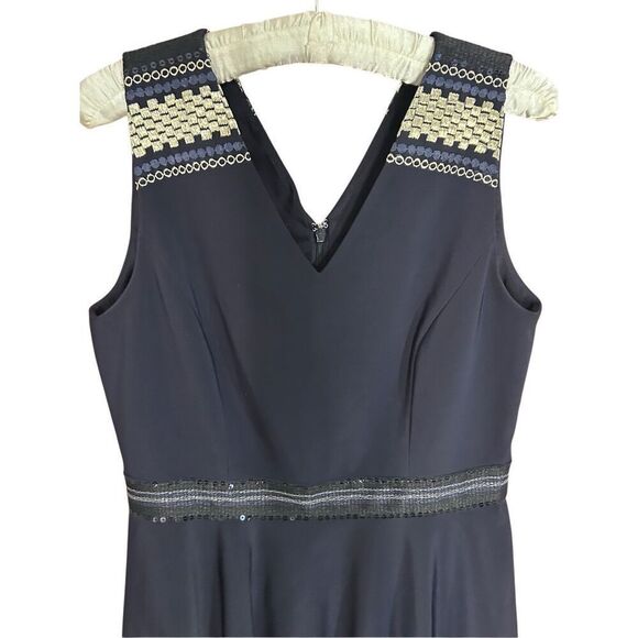 Tahari Arthur S Levine Navy V-Neck A-Line Sleeveless Dress Sz 8 Sequin Embroider - Picture 9 of 12